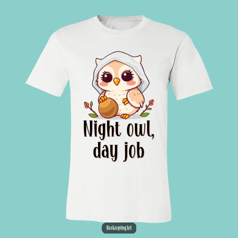 Funny Owl Beekeeper T-Shirt: Cute Smiling Owl in Veil, Hilarious Bee Lover Apparel